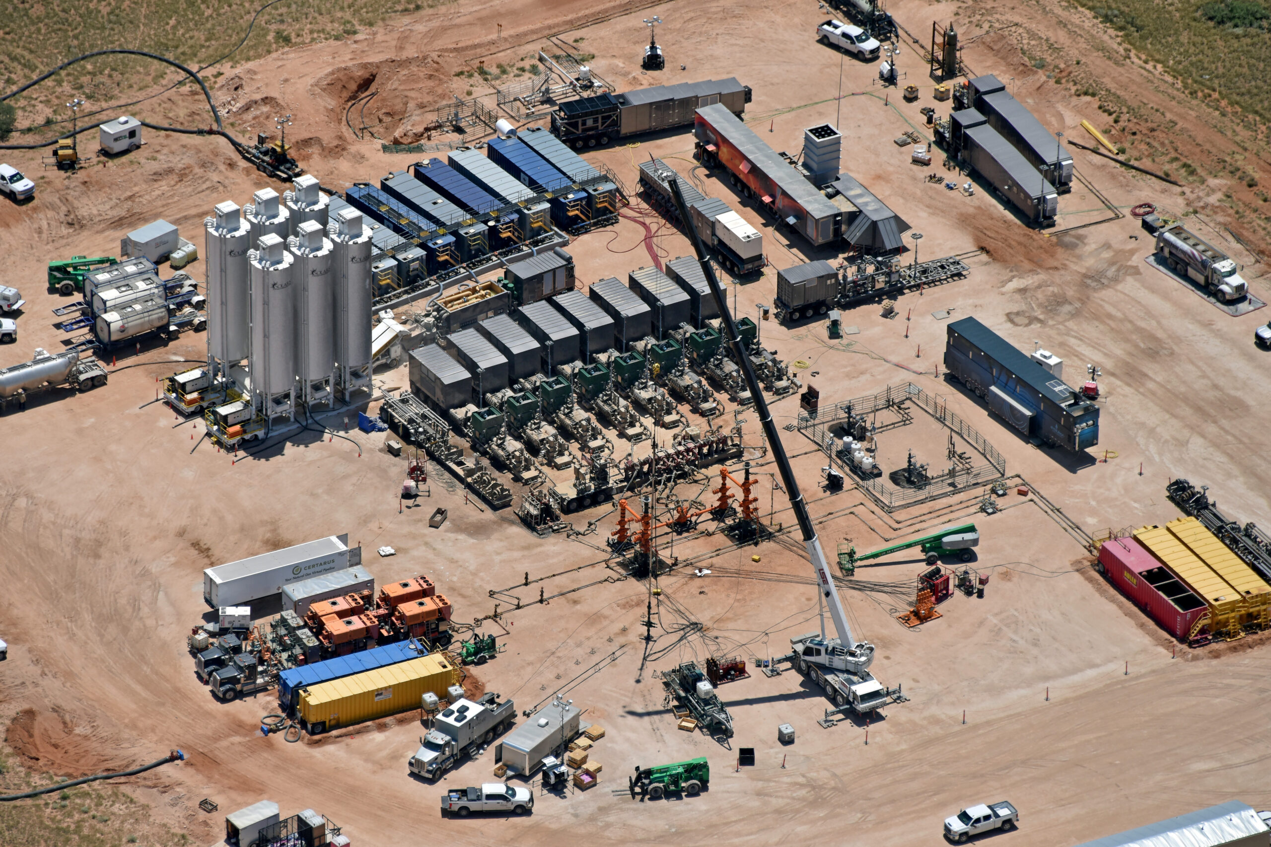 Aerial photo of a hydraulic fracturing equipment.